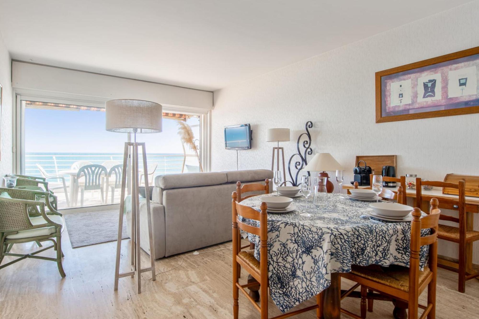 Le Balcon Sur La Baie - Welkeys Apartment Cagnes-sur-Mer Exterior foto